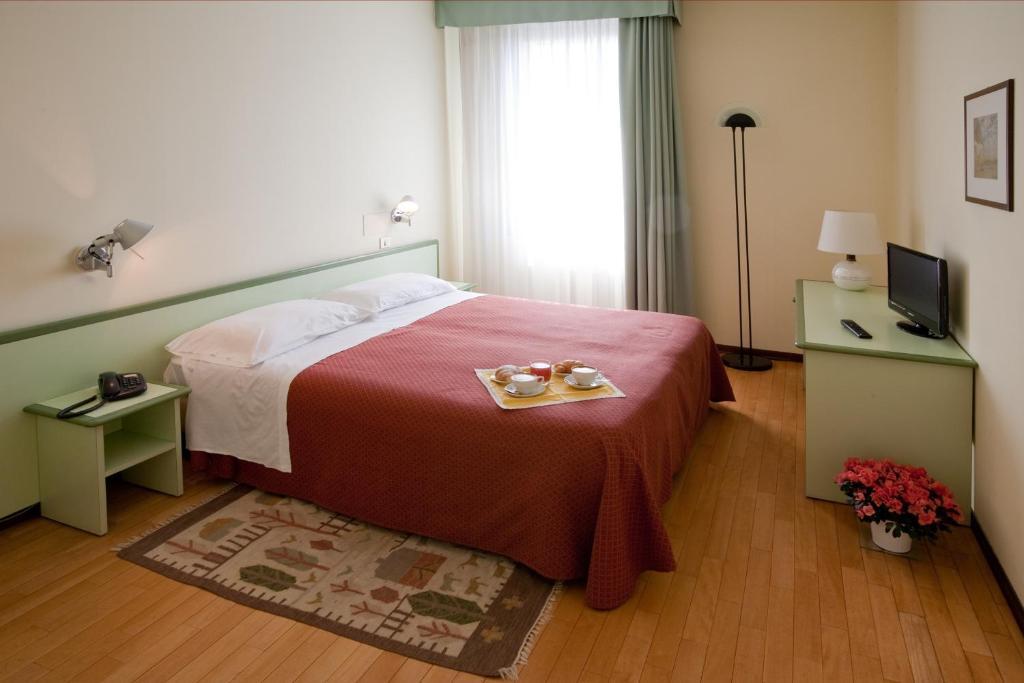 Hotel Valbrenta Limena Exteriér fotografie