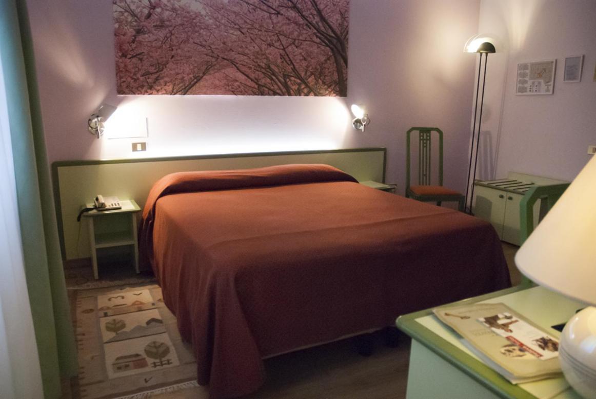 Hotel Valbrenta Limena Pokoj fotografie